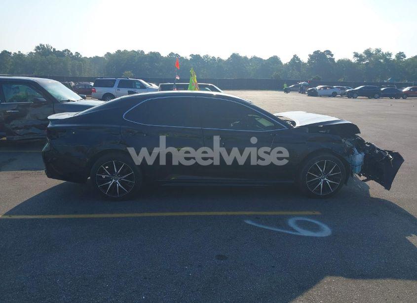 Photo 12 of 2022 Toyota Camry SE (VIN 4T1T11AK4NU046393)