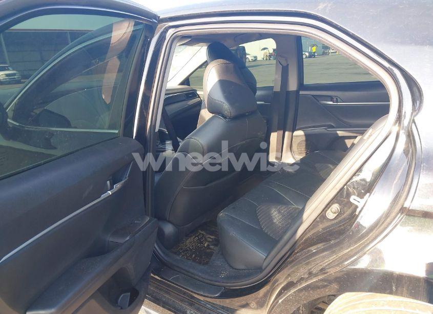 Photo 8 of 2022 Toyota Camry SE (VIN 4T1T11AK4NU046393)