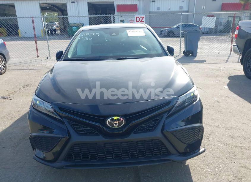 Photo 12 of 2022 Toyota Camry SE (VIN 4T1T11AK4NU639042)