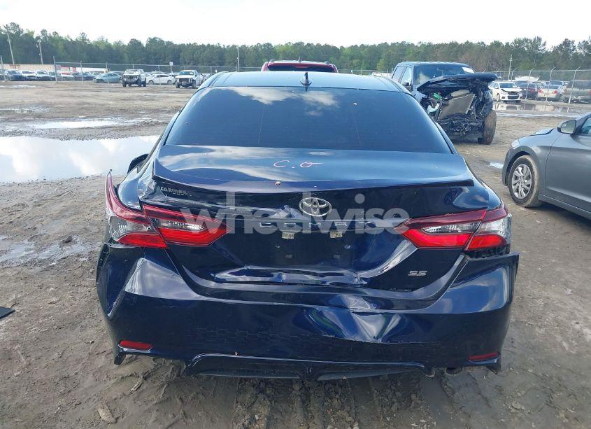 Photo 17 of 2022 Toyota Camry SE (VIN 4T1T11AK4NU673773)