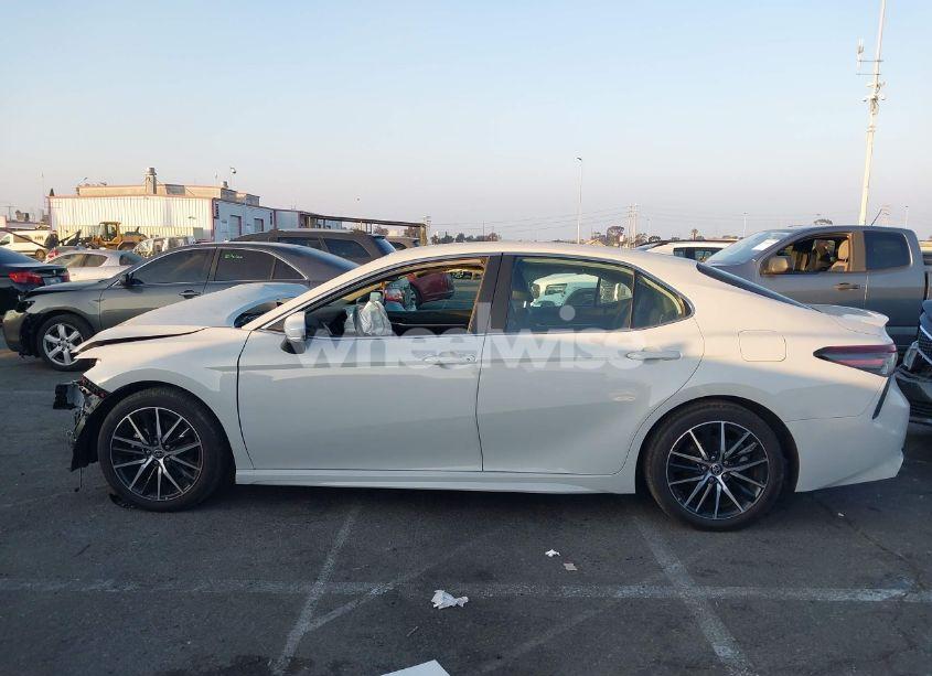 Photo 15 of 2023 Toyota Camry SE (VIN 4T1T11AK4PU116252)