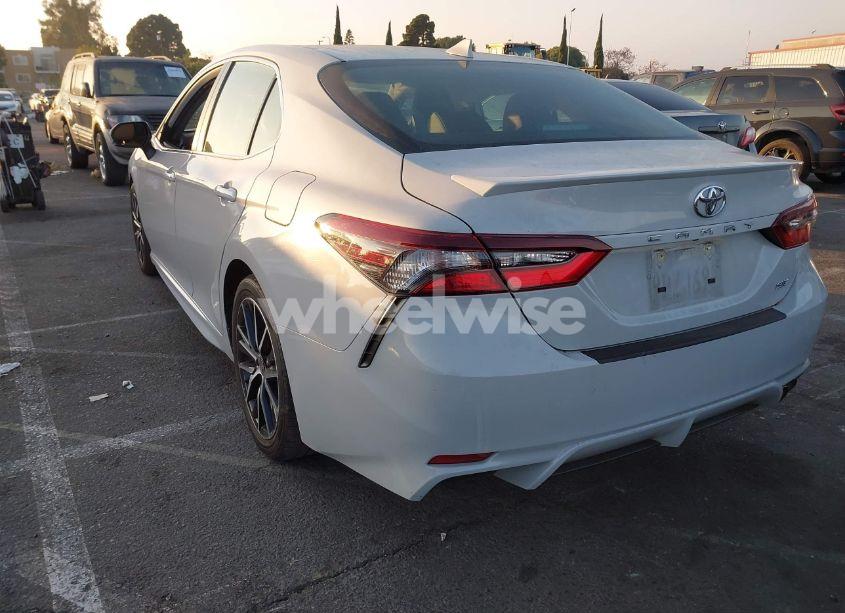 Photo 3 of 2023 Toyota Camry SE (VIN 4T1T11AK4PU116252)