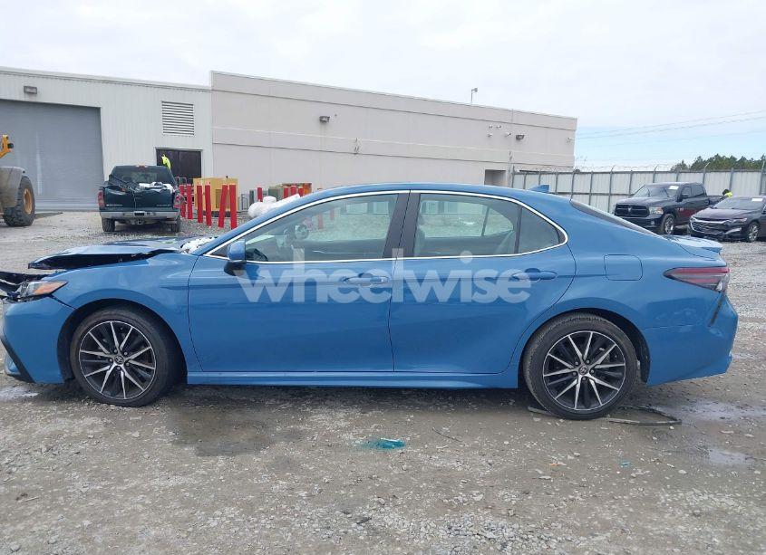 Photo 14 of 2023 Toyota Camry SE (VIN 4T1T11AK4PU120947)