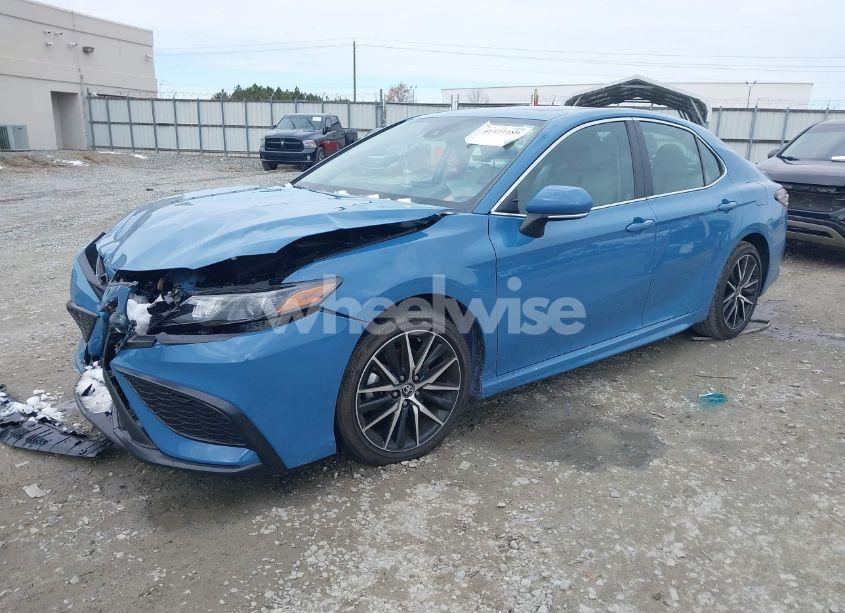 Photo 2 of 2023 Toyota Camry SE (VIN 4T1T11AK4PU120947)