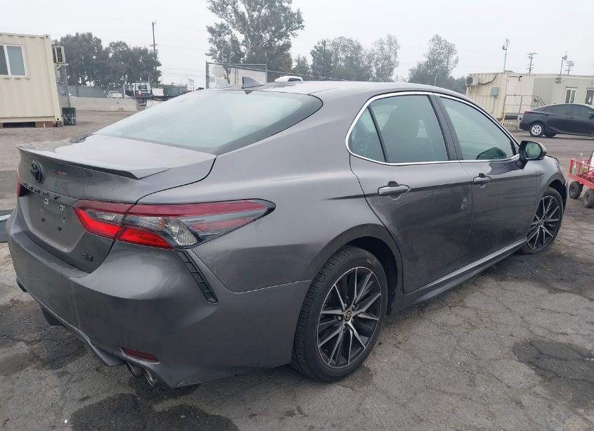 Photo 4 of 2023 Toyota Camry SE (VIN 4T1T11AK4PU788571)