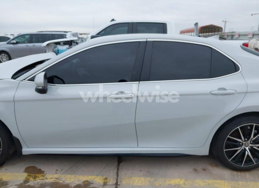 Photo 15 of 2024 Toyota Camry SE (VIN 4T1T11AK4RU214569)