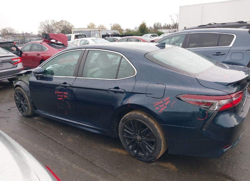 Photo 14 of 2021 Toyota Camry SE (VIN 4T1T11AK5MU605254)