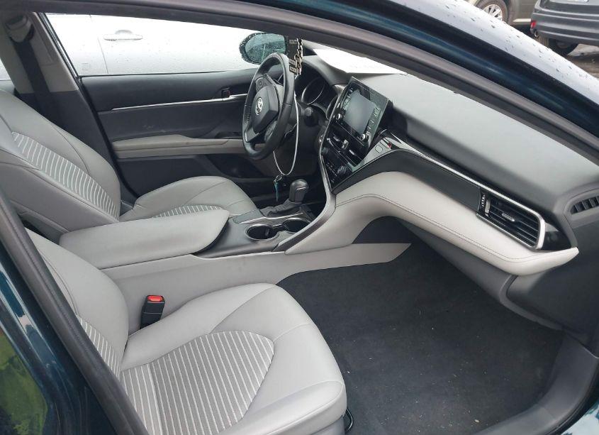 Photo 5 of 2021 Toyota Camry SE (VIN 4T1T11AK5MU605254)