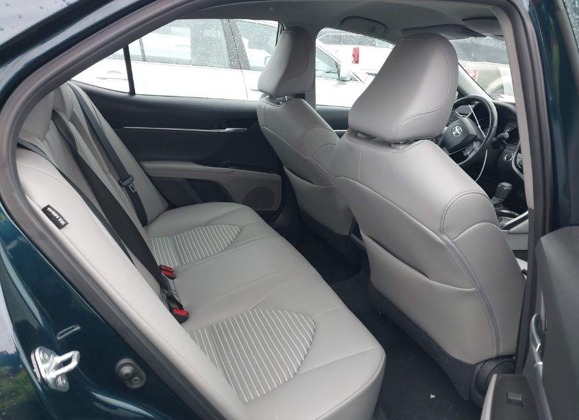 Photo 8 of 2021 Toyota Camry SE (VIN 4T1T11AK5MU605254)