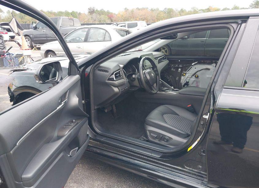 Photo 5 of 2022 Toyota Camry SE NIGHTSHADE EDITION (VIN 4T1T11AK5NU048332)