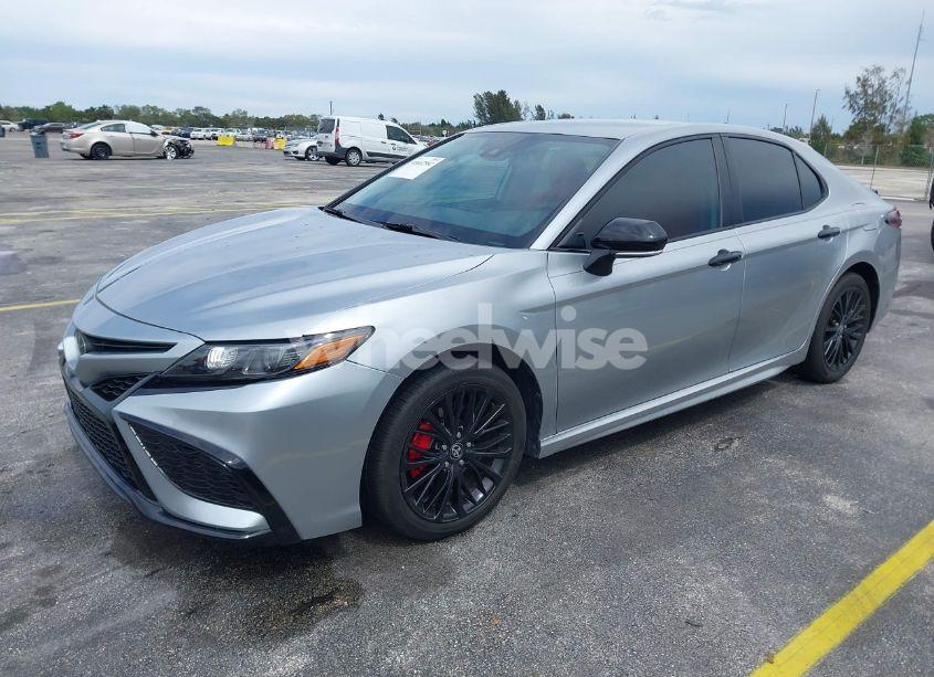 Photo 2 of 2022 Toyota Camry SE NIGHTSHADE EDITION (VIN 4T1T11AK5NU054034)
