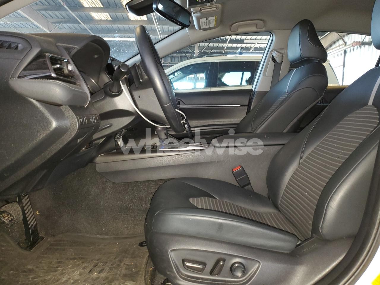 Photo 7 of 2022 TOYOTA CAMRY SE (VIN 4T1T11AK5NU635503)