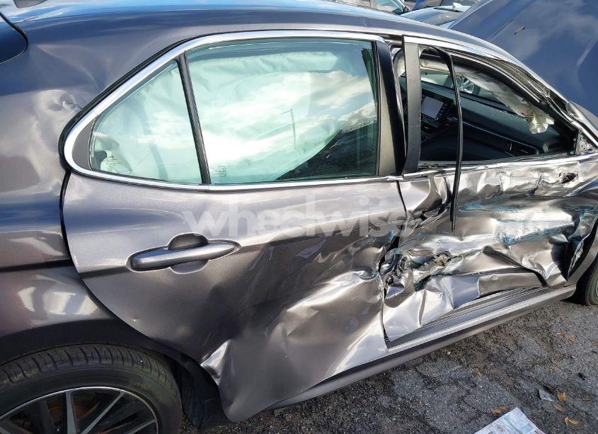 Photo 12 of 2022 Toyota Camry SE (VIN 4T1T11AK5NU645660)