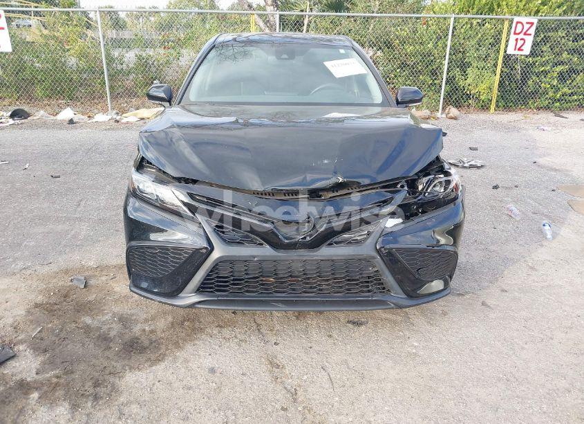 Photo 6 of 2022 Toyota Camry SE (VIN 4T1T11AK5NU699461)