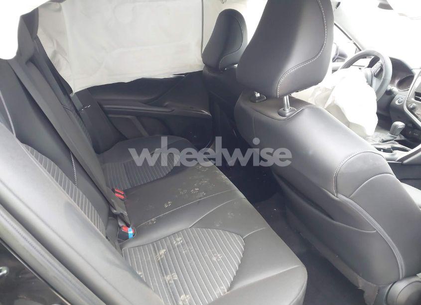 Photo 8 of 2022 Toyota Camry SE (VIN 4T1T11AK5NU702326)