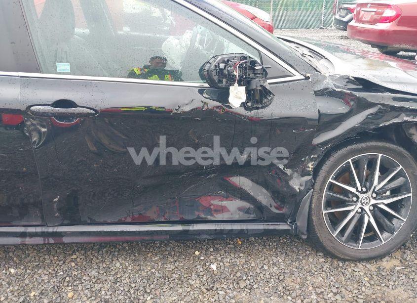 Photo 18 of 2022 Toyota Camry SE (VIN 4T1T11AK5NU717800)