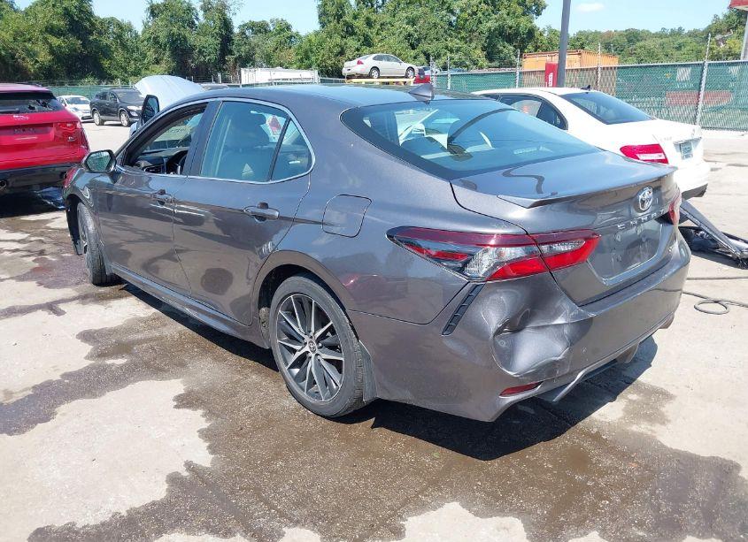 Photo 3 of 2023 Toyota Camry SE (VIN 4T1T11AK5PU158302)