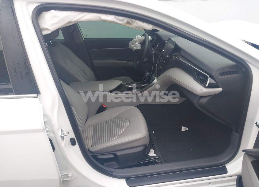 Photo 5 of 2023 Toyota Camry SE (VIN 4T1T11AK5PU749701)