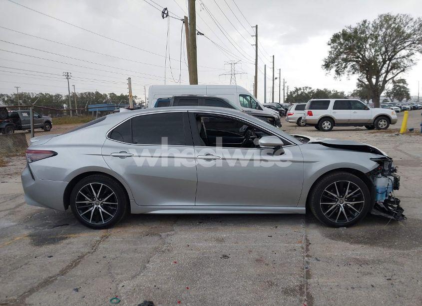 Photo 13 of 2023 Toyota Camry SE (VIN 4T1T11AK5PU826843)