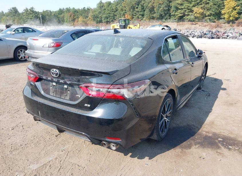 Photo 4 of 2023 Toyota Camry SE (VIN 4T1T11AK5PU835963)