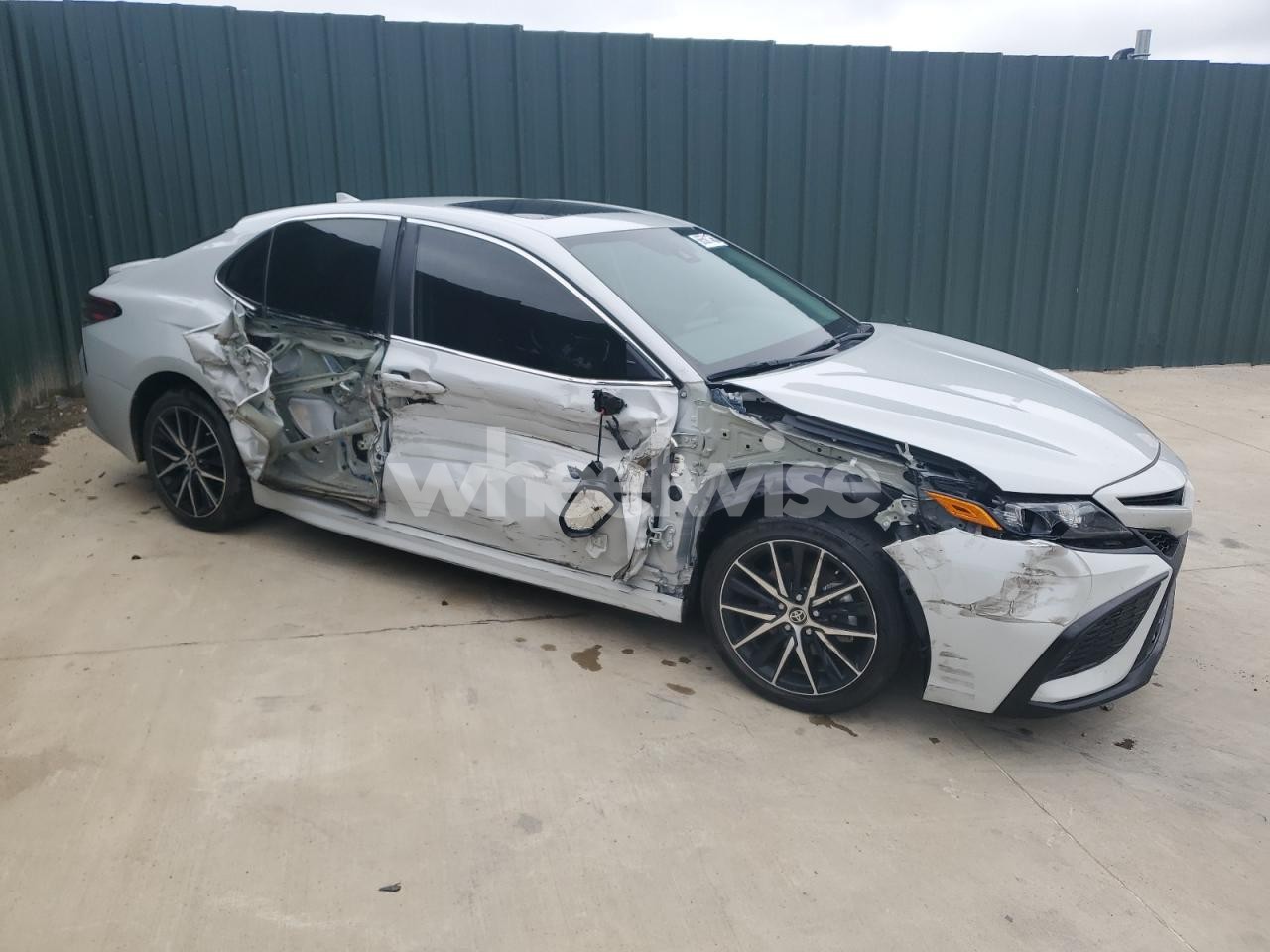 Photo 4 of 2024 TOYOTA CAMRY SE NIGHT SHADE (VIN 4T1T11AK5RU243384)