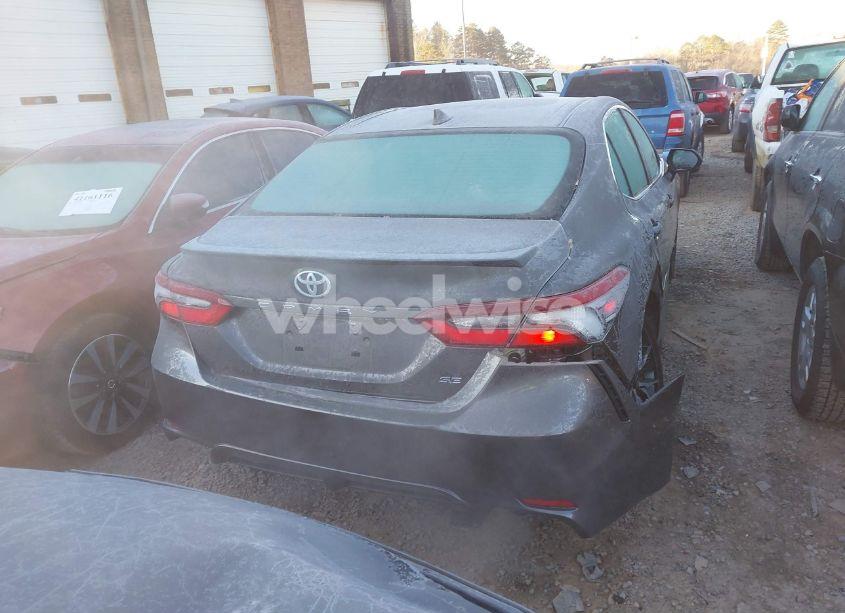 Photo 16 of 2024 Toyota Camry SE (VIN 4T1T11AK5RU847811)