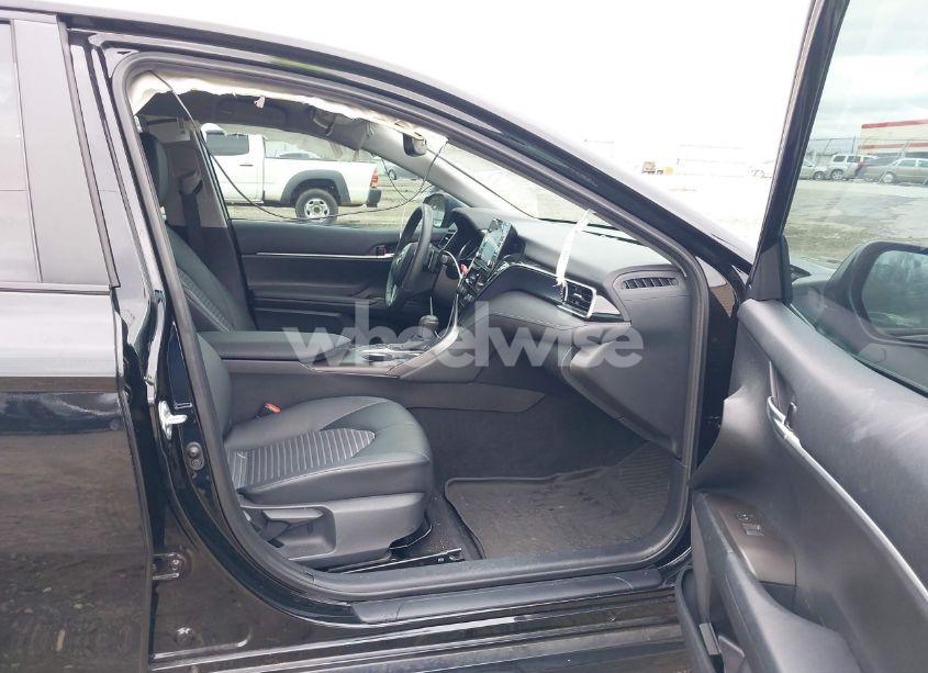 Photo 5 of 2022 Toyota Camry SE NIGHTSHADE EDITION (VIN 4T1T11AK6NU037839)