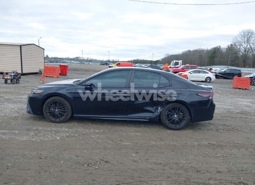 Photo 6 of 2022 Toyota Camry SE NIGHTSHADE EDITION (VIN 4T1T11AK6NU037839)