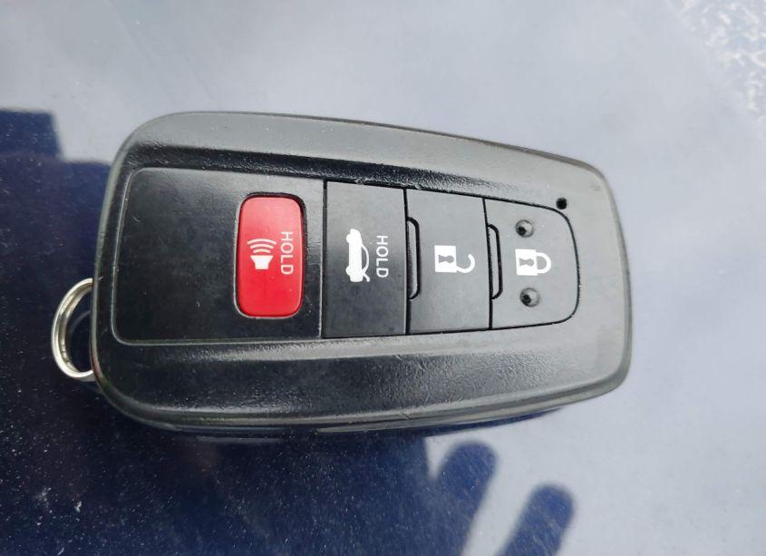 Photo 11 of 2022 Toyota Camry SE (VIN 4T1T11AK6NU073904)