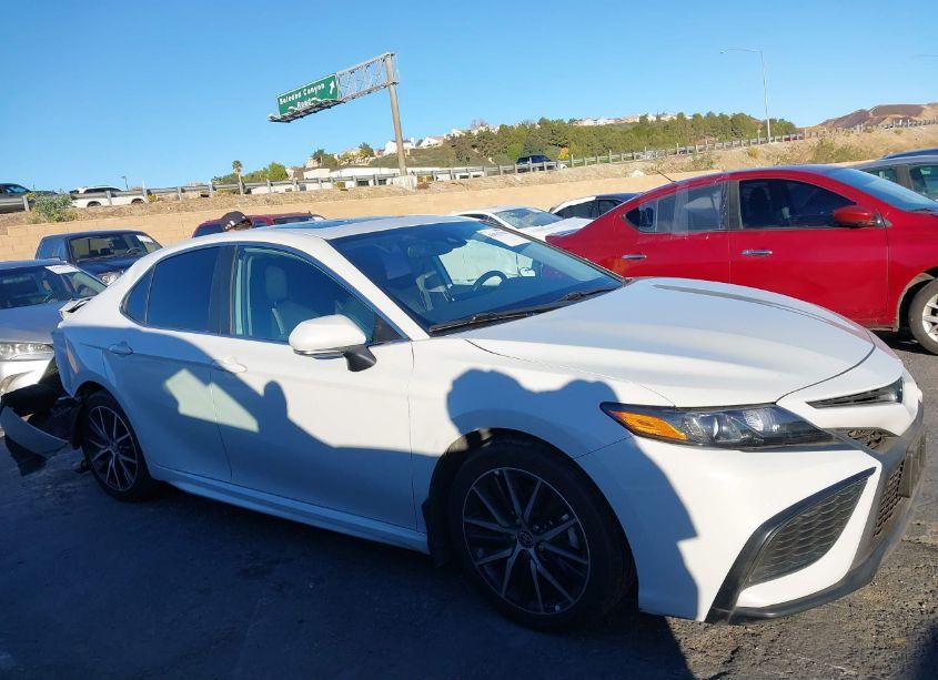 Photo 13 of 2023 Toyota Camry SE (VIN 4T1T11AK6PU141198)