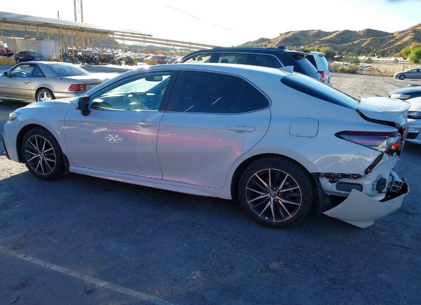 Photo 14 of 2023 Toyota Camry SE (VIN 4T1T11AK6PU141198)