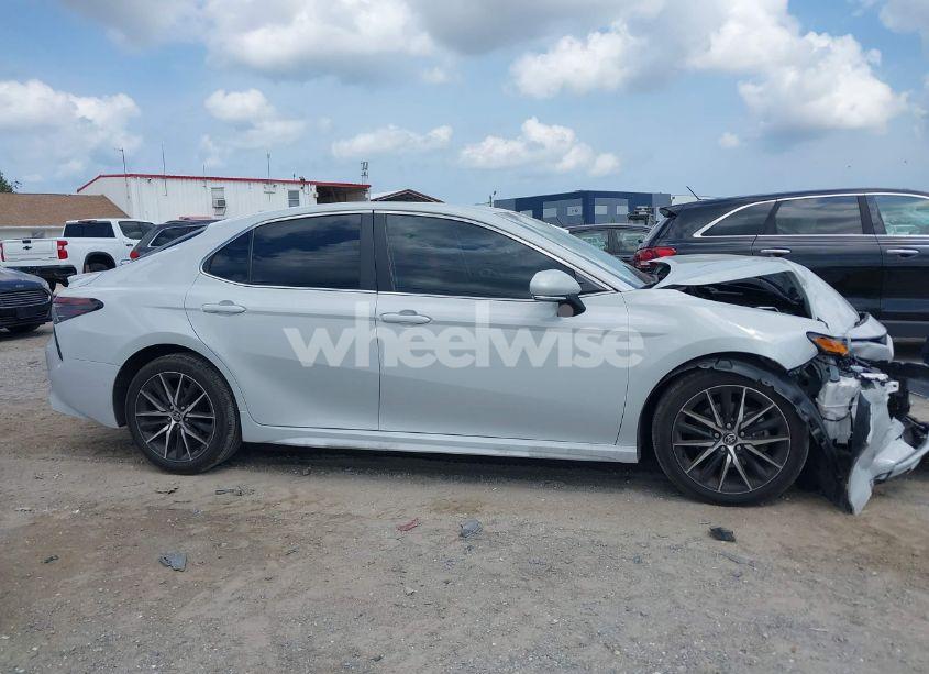 Photo 13 of 2023 Toyota Camry SE (VIN 4T1T11AK6PU143727)