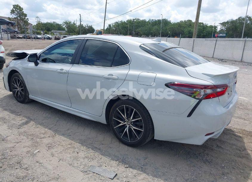 Photo 3 of 2023 Toyota Camry SE (VIN 4T1T11AK6PU143727)