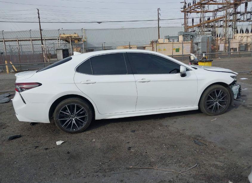 Photo 14 of 2023 Toyota Camry SE (VIN 4T1T11AK6PU809971)