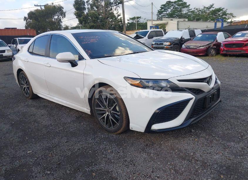 2023 Toyota Camry SE (VIN 4T1T11AK6PU814426) main photo