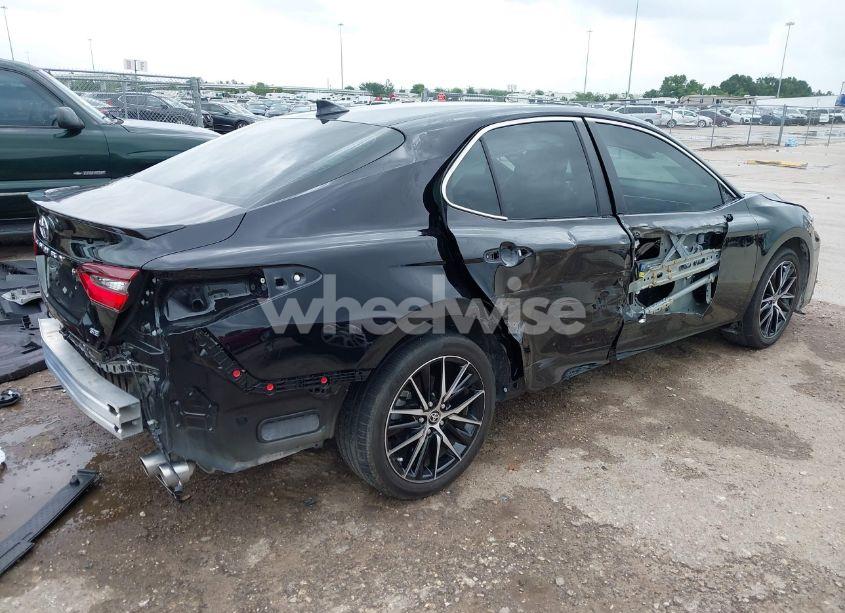 Photo 4 of 2024 Toyota Camry SE (VIN 4T1T11AK6RU865878)
