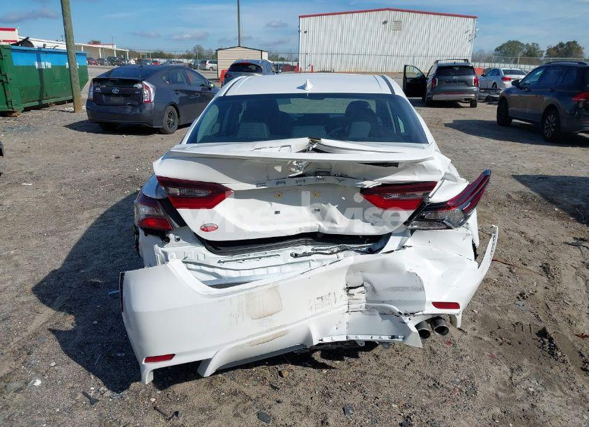 Photo 16 of 2024 Toyota Camry SE (VIN 4T1T11AK6RU897519)
