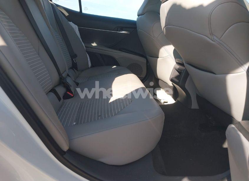 Photo 8 of 2022 Toyota Camry SE (VIN 4T1T11AK7NU637348)