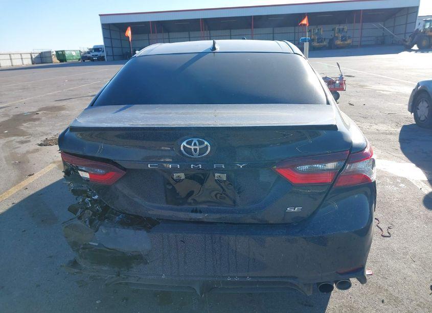 Photo 16 of 2022 Toyota Camry SE (VIN 4T1T11AK7NU679762)