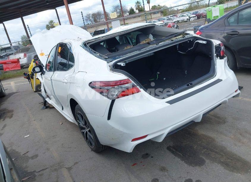 Photo 3 of 2023 Toyota Camry SE (VIN 4T1T11AK7PU818257)