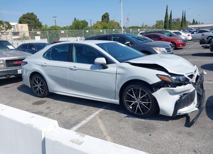 Photo 13 of 2024 Toyota Camry SE (VIN 4T1T11AK7RU205056)