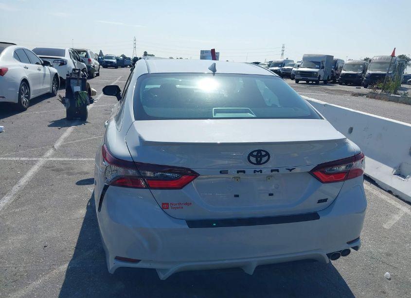 Photo 16 of 2024 Toyota Camry SE (VIN 4T1T11AK7RU205056)