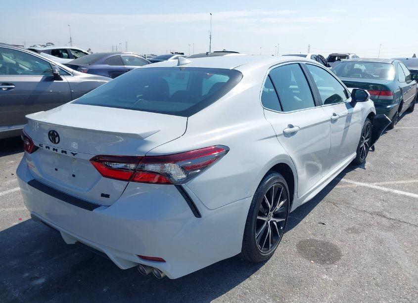 Photo 4 of 2024 Toyota Camry SE (VIN 4T1T11AK7RU205056)