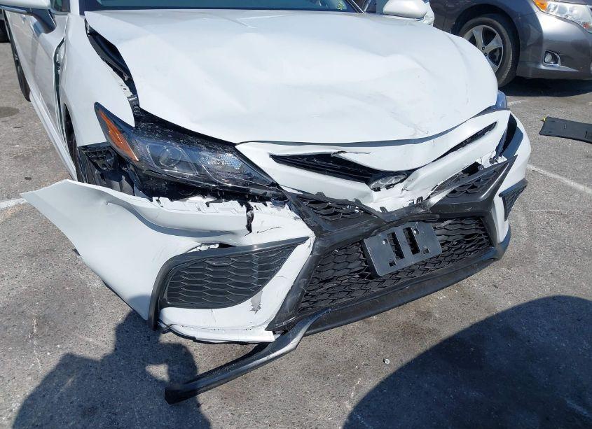 Photo 6 of 2024 Toyota Camry SE (VIN 4T1T11AK7RU205056)