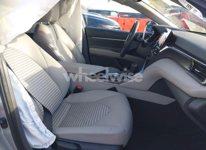 Photo 5 of 2024 Toyota Camry SE (VIN 4T1T11AK7RU866750)
