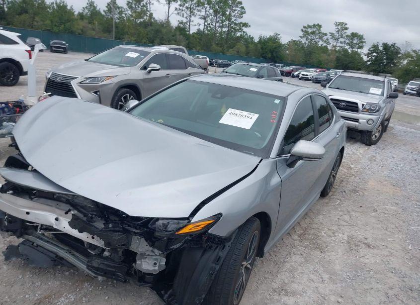 Photo 2 of 2024 Toyota Camry SE (VIN 4T1T11AK7RU902405)