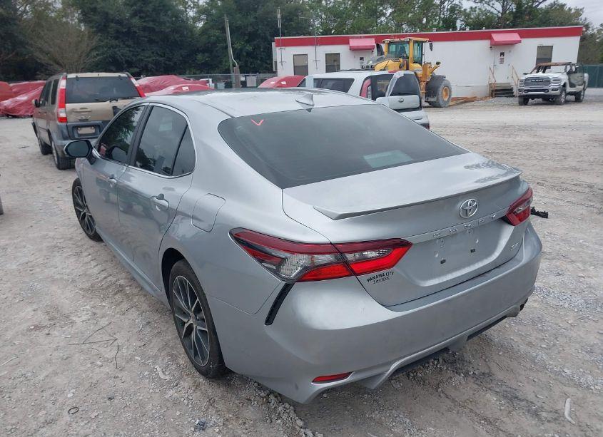 Photo 3 of 2024 Toyota Camry SE (VIN 4T1T11AK7RU902405)