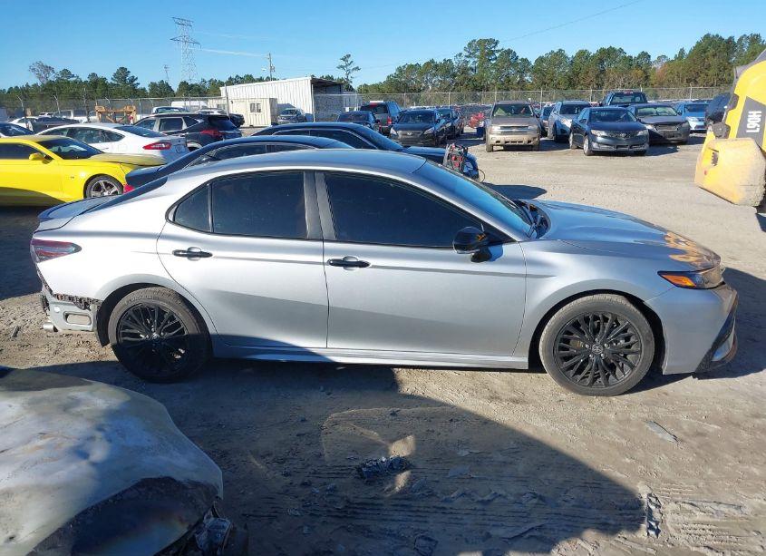 Photo 13 of 2022 Toyota Camry SE NIGHTSHADE EDITION (VIN 4T1T11AK8NU038913)