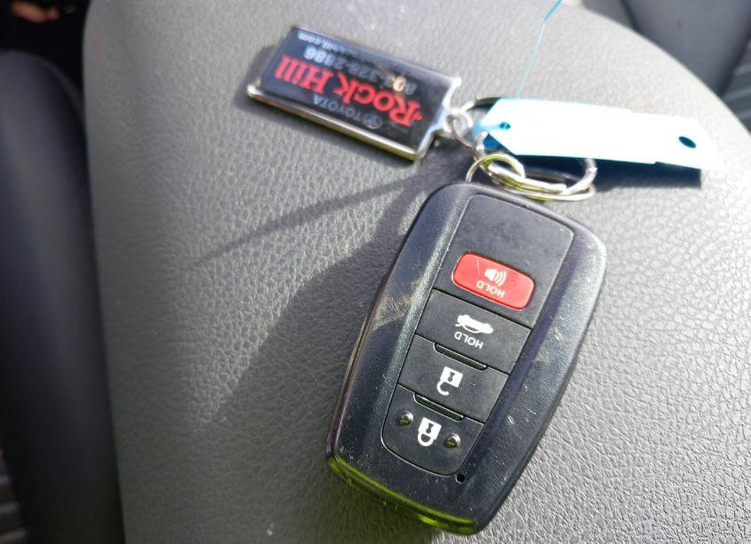 Photo 11 of 2022 Toyota Camry SE (VIN 4T1T11AK8NU040628)