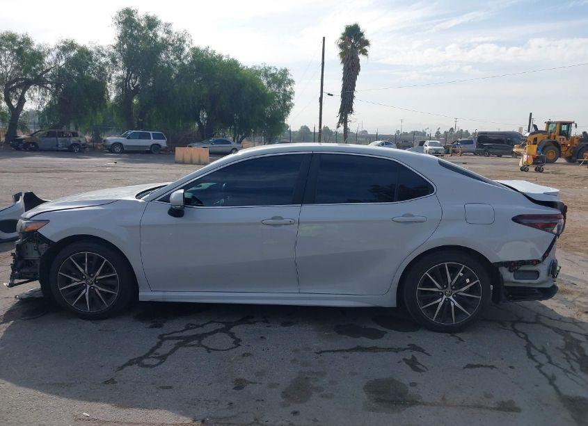 Photo 15 of 2023 Toyota Camry SE (VIN 4T1T11AK8PU136147)